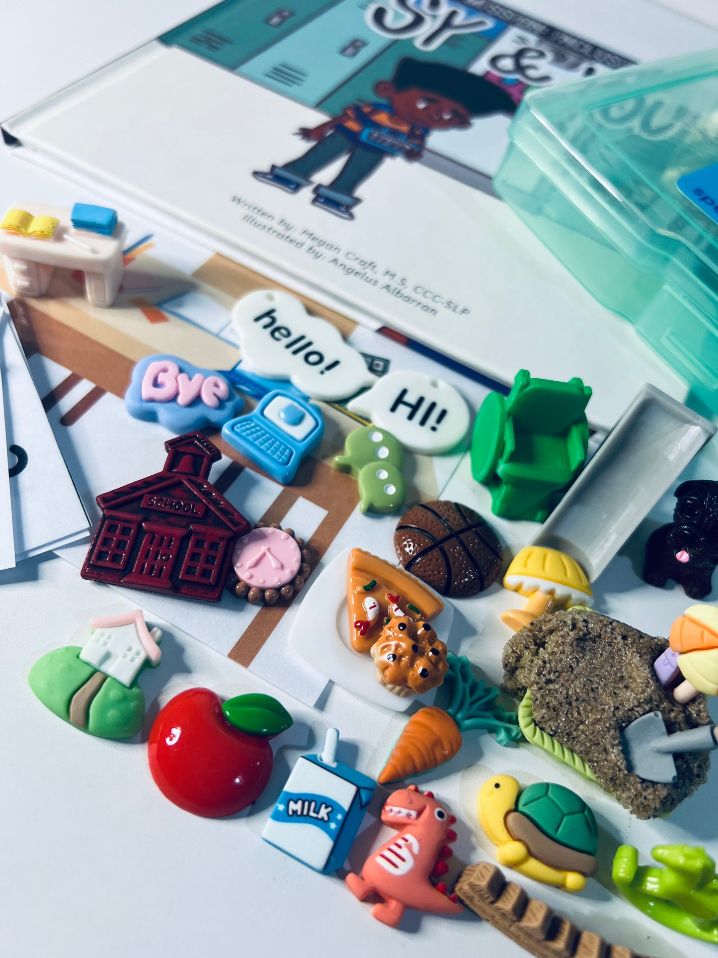 Kit d'histoire pour Sy & You AAC, livres pour enfants, livre d'histoire inclus et accessoires d'objets, livre d'orthophonie, cadeau