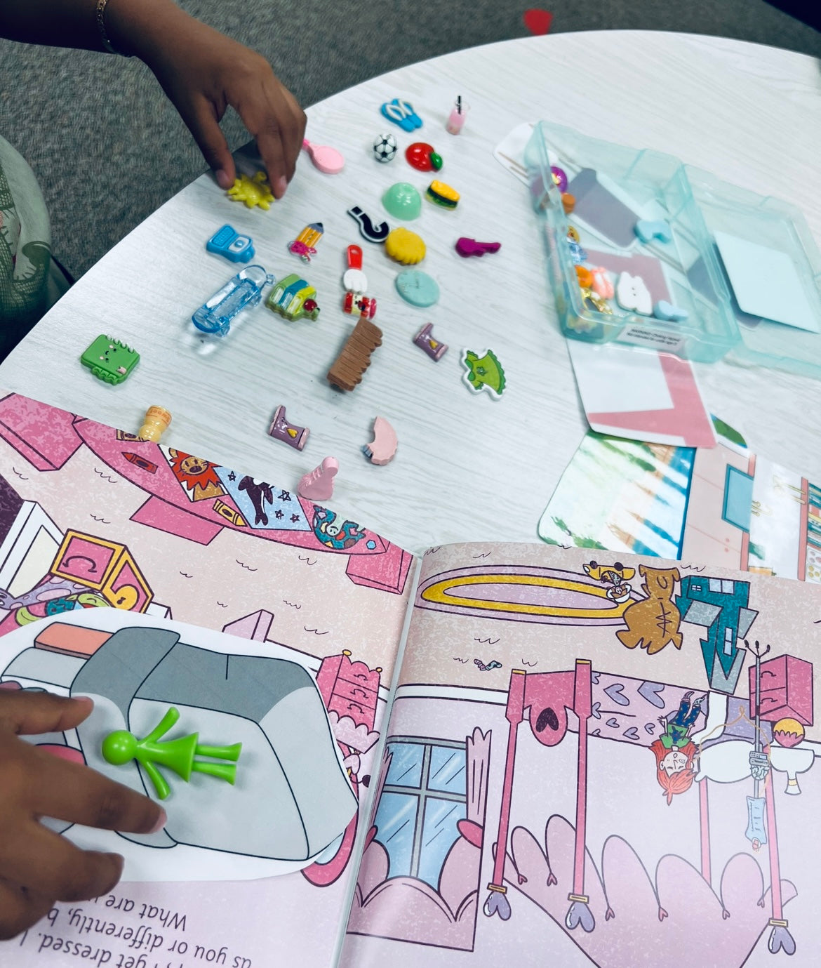 Say and Play Story Kit for Margo and You Mini Objects for Speech Therapy Interactive Book About Inclusion