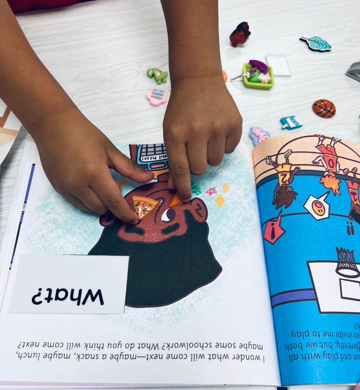 Kit d'histoire pour Sy & You AAC, livres pour enfants, livre d'histoire inclus et accessoires d'objets, livre d'orthophonie, cadeau