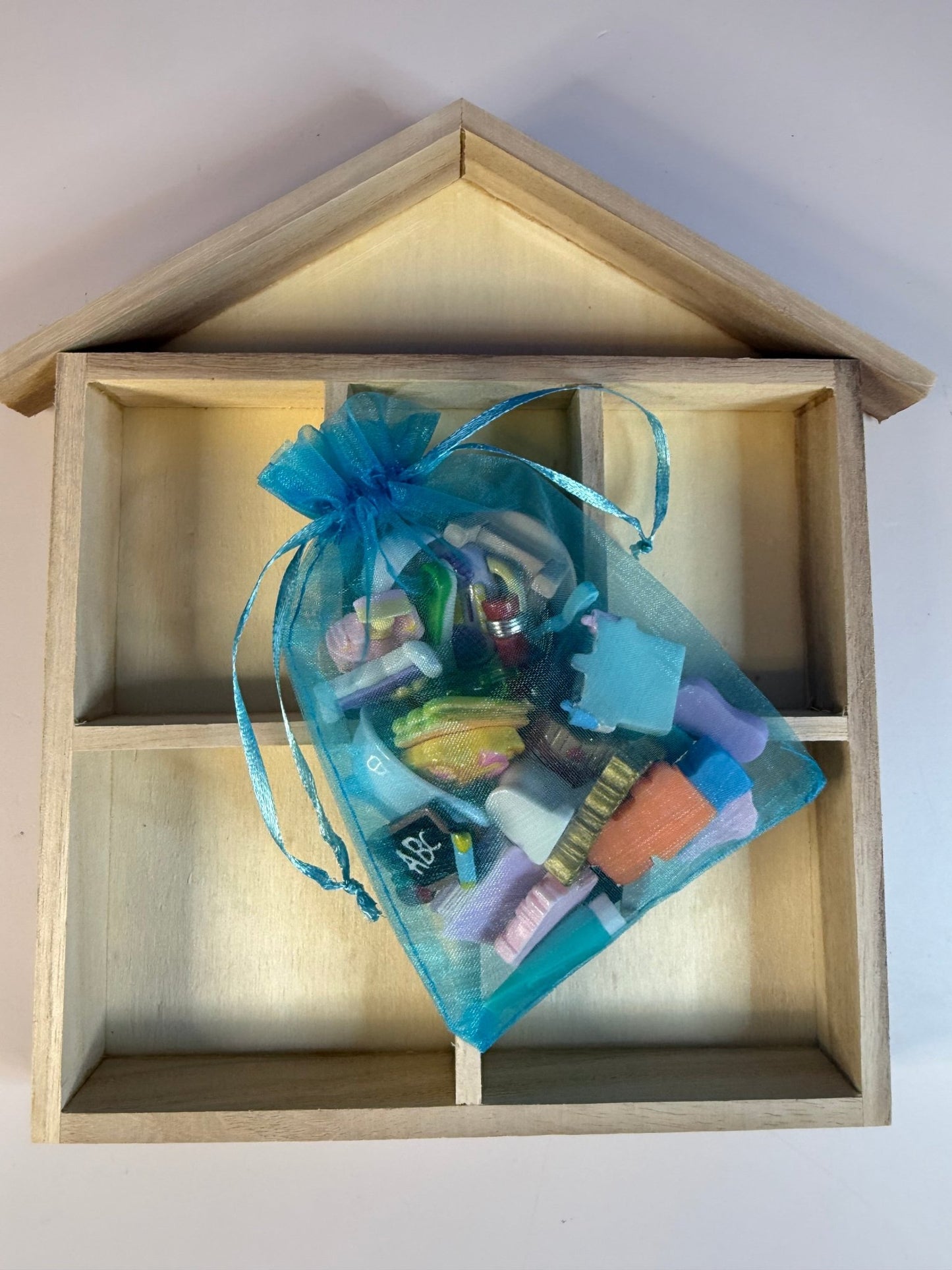 House Organizer Tray with Themed Mini Objects | Speech Therapy Sorting Activity | Play - Based Learning - Speech and Smile