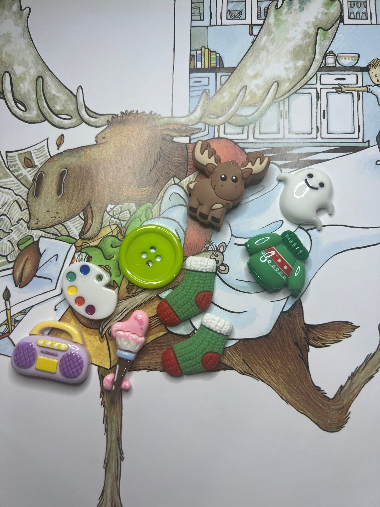 If You Give a Moose a Muffin Book Story Kit Mini Objects Seech Therapy INCLUDES BOOK Say and Play Book Activity - Speech and Smile