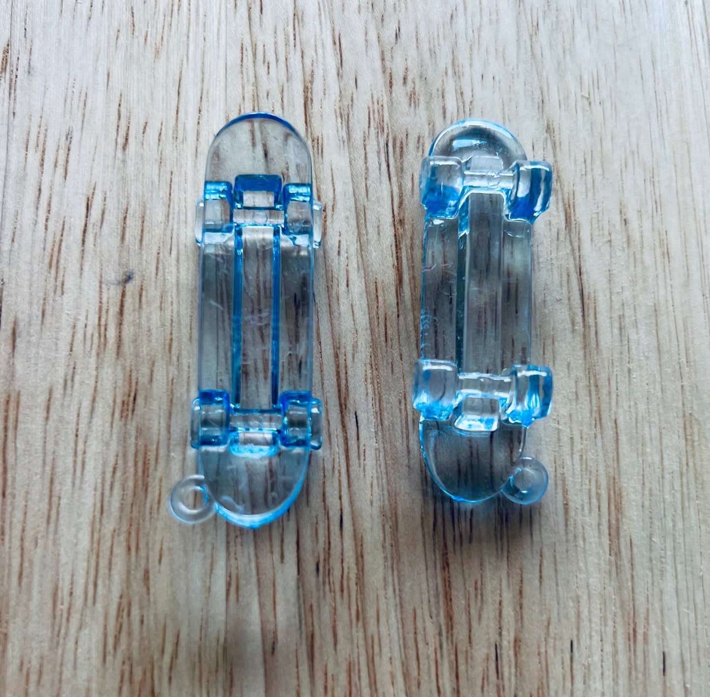 Mini SKATEBOARD Objeto-Terapia del habla Mini Objetos-Baratijas del habla-Deportes Tema Objetos-Acrílico Skateboard Charm-TOY tema Baratijas