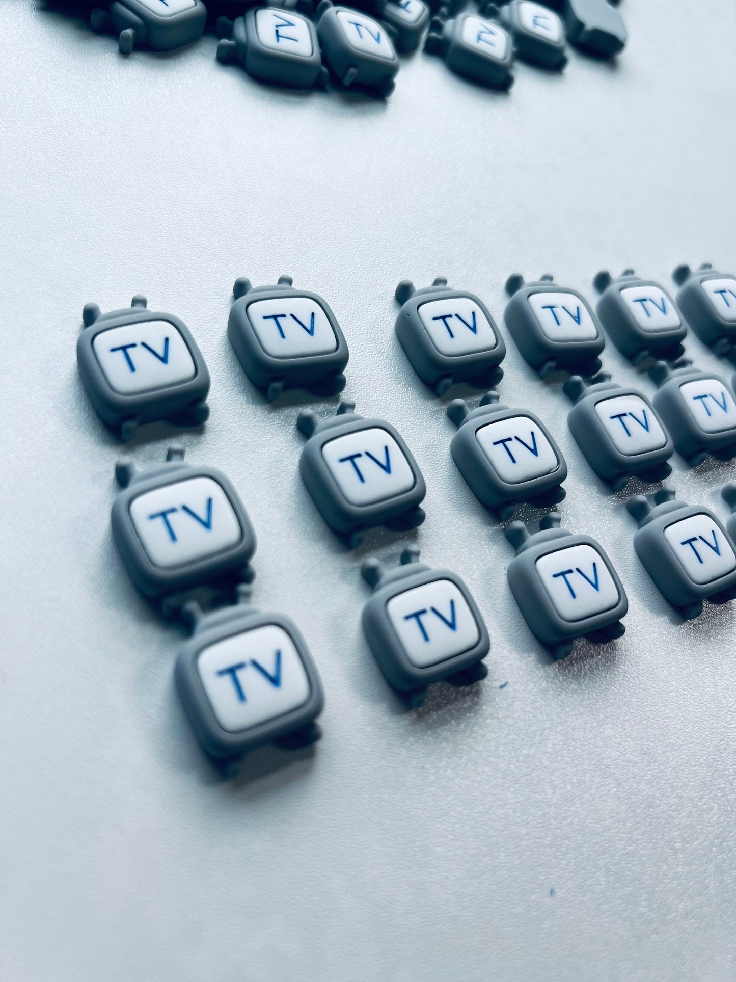 TV Baratija-Televisión Mini Objeto-Casa Baratijas-Habla Minis-Terapia del Habla Mini Objetos-Yo Espío Baratijas