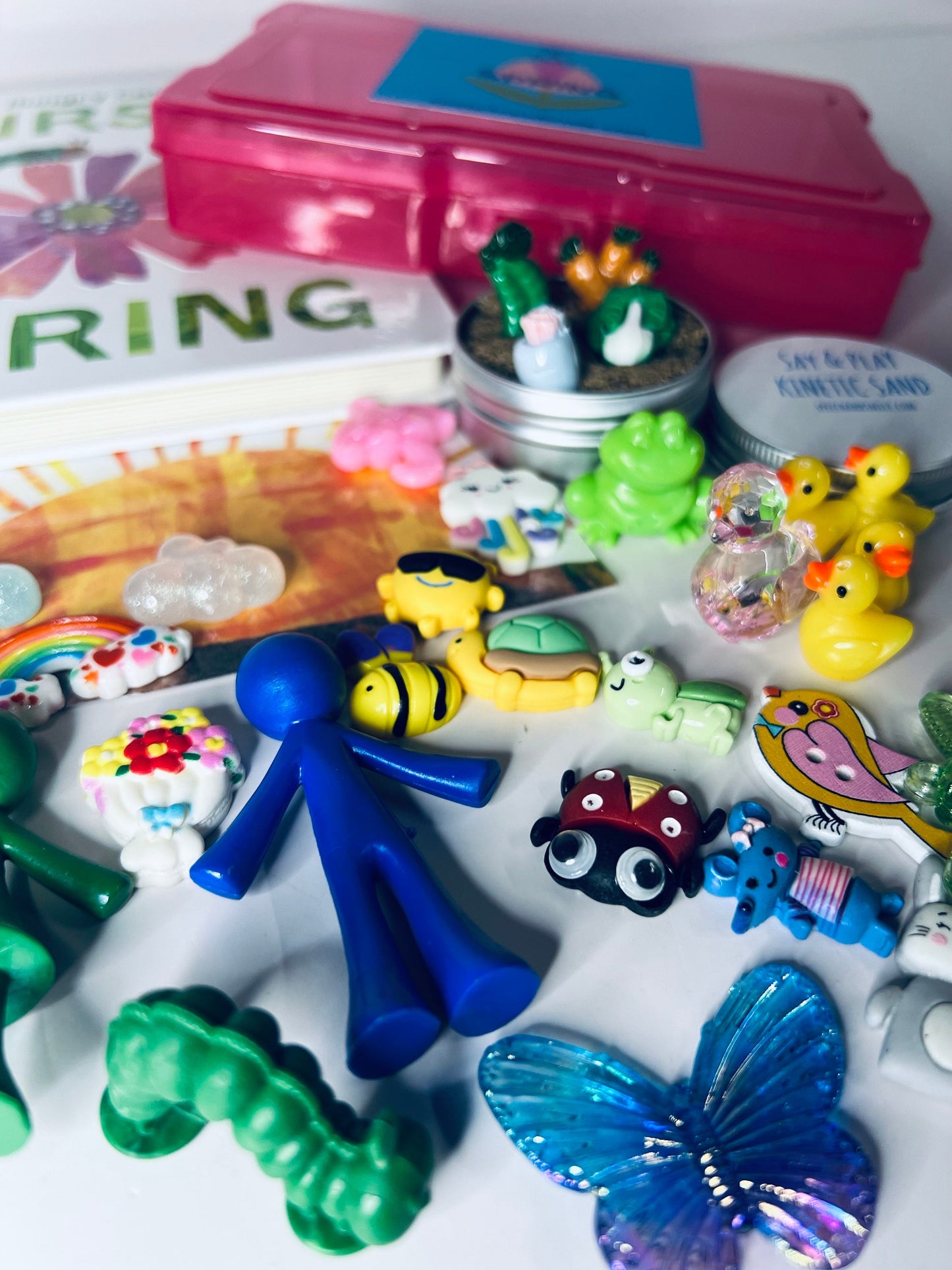 Very Hungry Caterpillar Story Kit – Mini Objects & Props for Speech Therapy, SLP, Preschool Literacy, Spring Story Retell Set