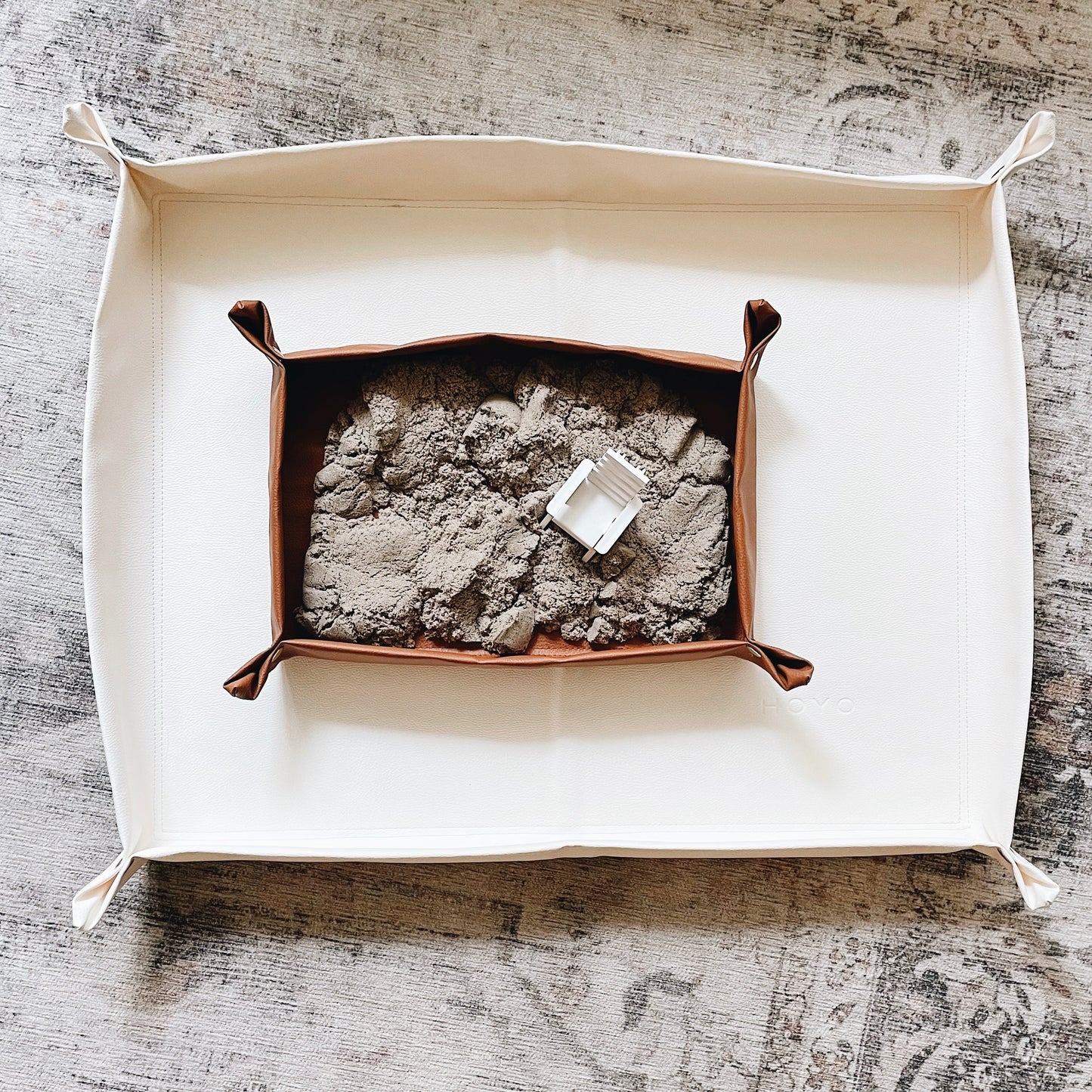 The Midi Mat for Mini Objects