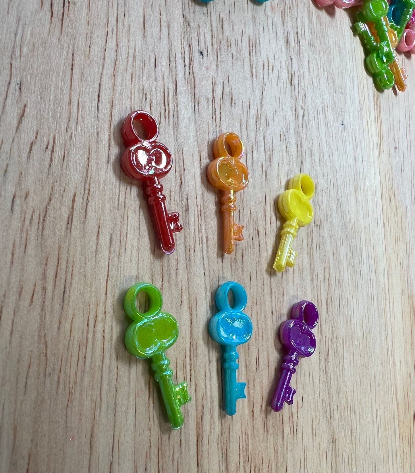 KEYS Mini Object - Speech Therapy Mini Objects - HOUSE Theme Trinkets - Key Mini Objects - I Spy Objects - Dollhouse Miniatures Trinkets - Speech and Smile