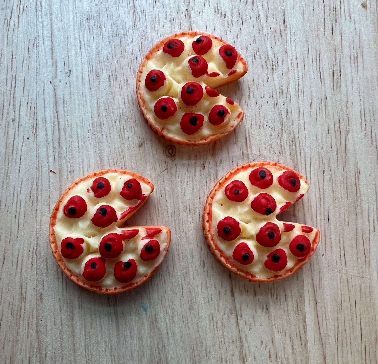 Miniature APPLE PIE Object Thanksgiving Minis - Fall Food Theme Objects Resin Apple Pie Speech Therapy Mini Objects Trinkets - Speech and Smile