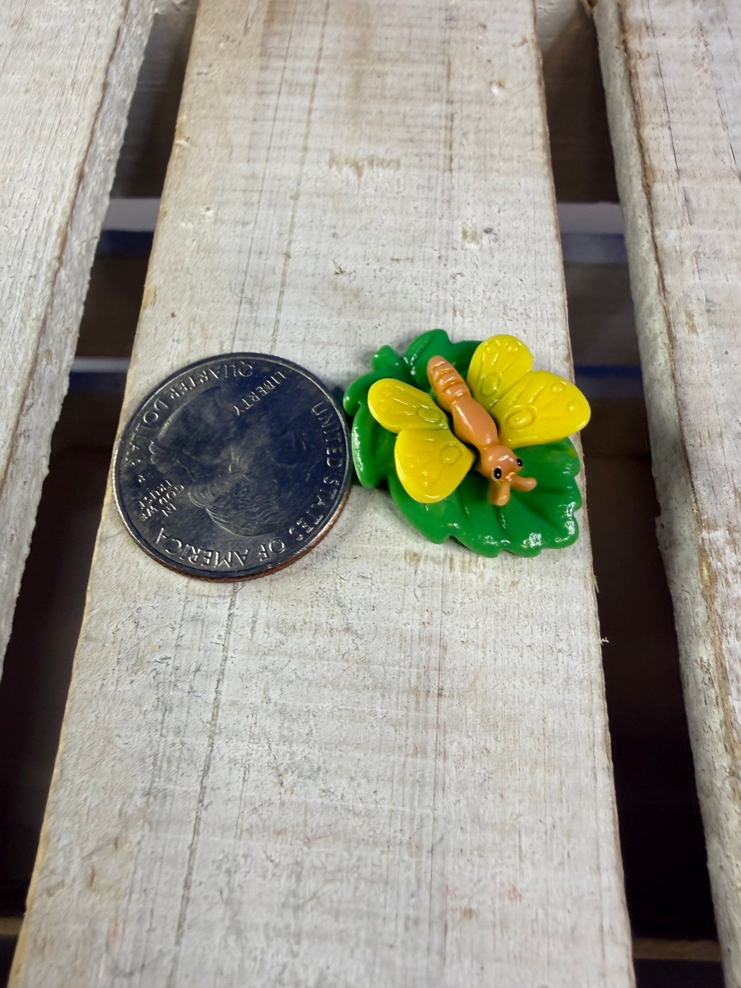 Miniature Butterfly on a Leaf - Bug Theme Minis Speech Therapy - Speech and Smile