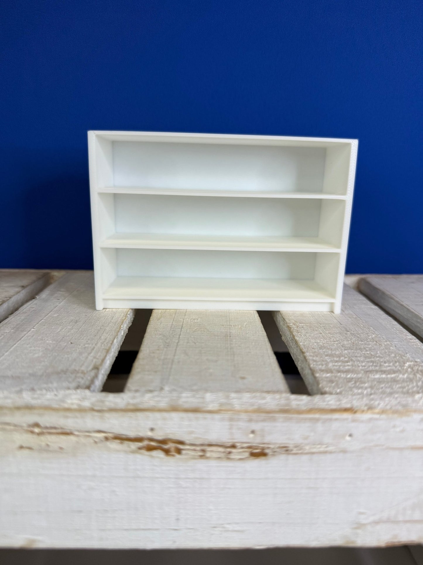 Miniature Display Shelf – 3 Tier Mini Objects Stand, Small White Bookcase for Miniatures, Dollhouse Shelf Organizer - Speech and Smile