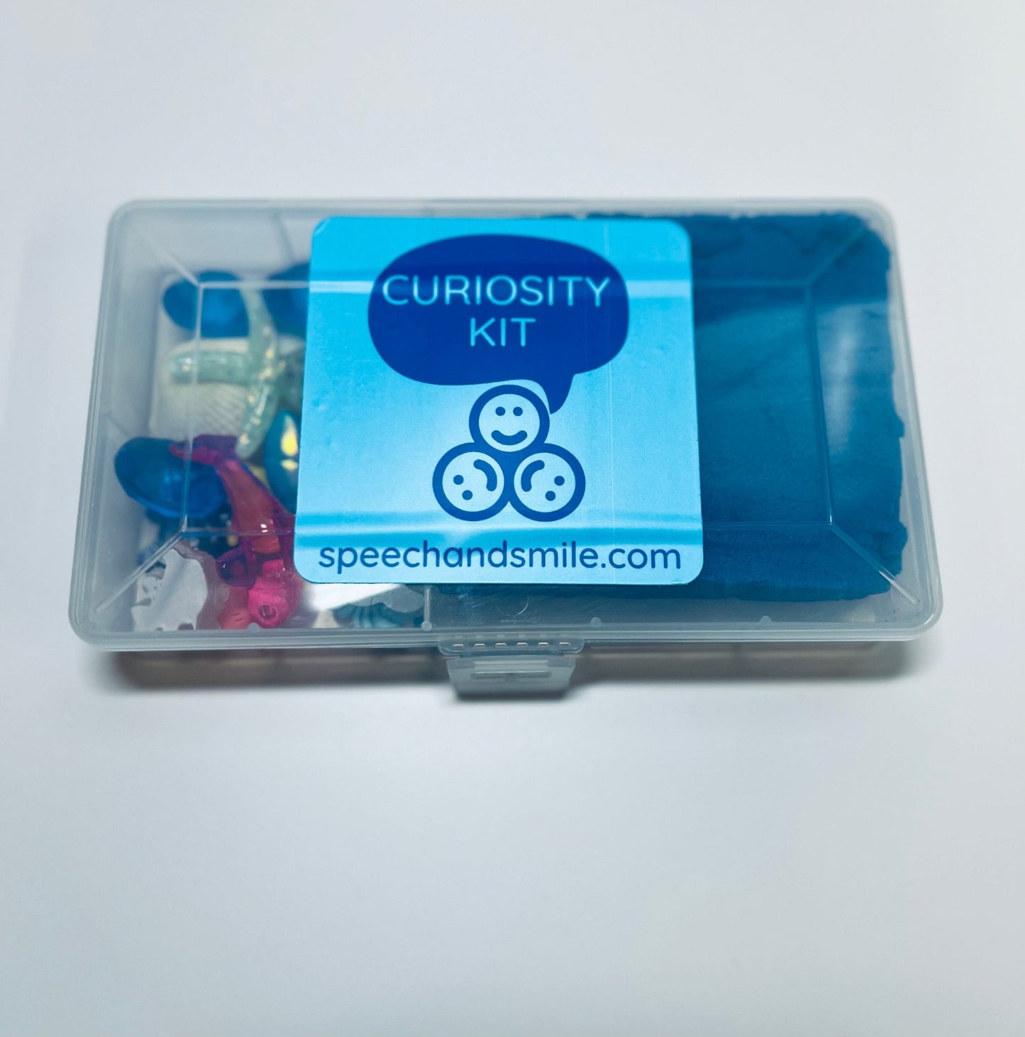 Sensory Play Curiosity Kit Kinetic Sand and Theme Mini Objects - Speech and Smile