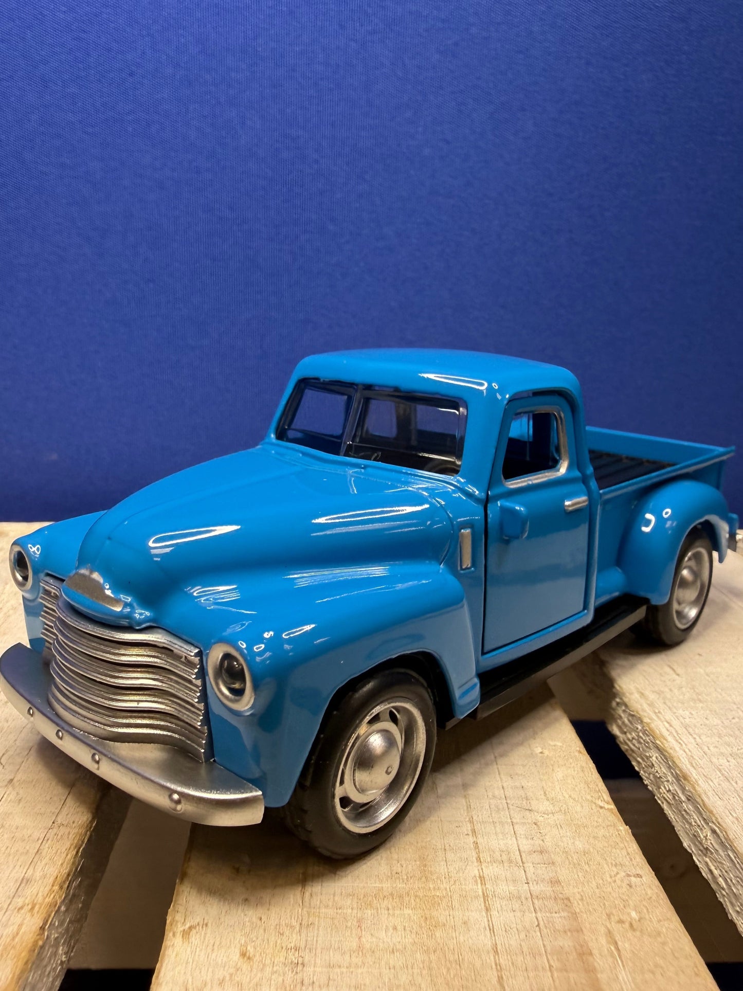 Vintage Blue Pickup Truck – Metal & Plastic Toy Vehicle – 5.5” Long