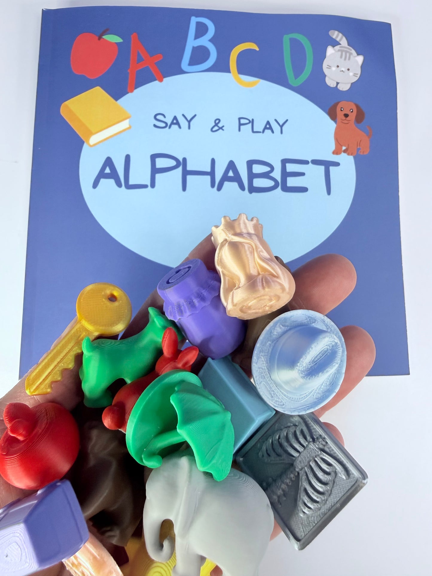 Le livre de l'alphabet avec des objets-Objets de l'alphabet-Apprendre l'alphabet