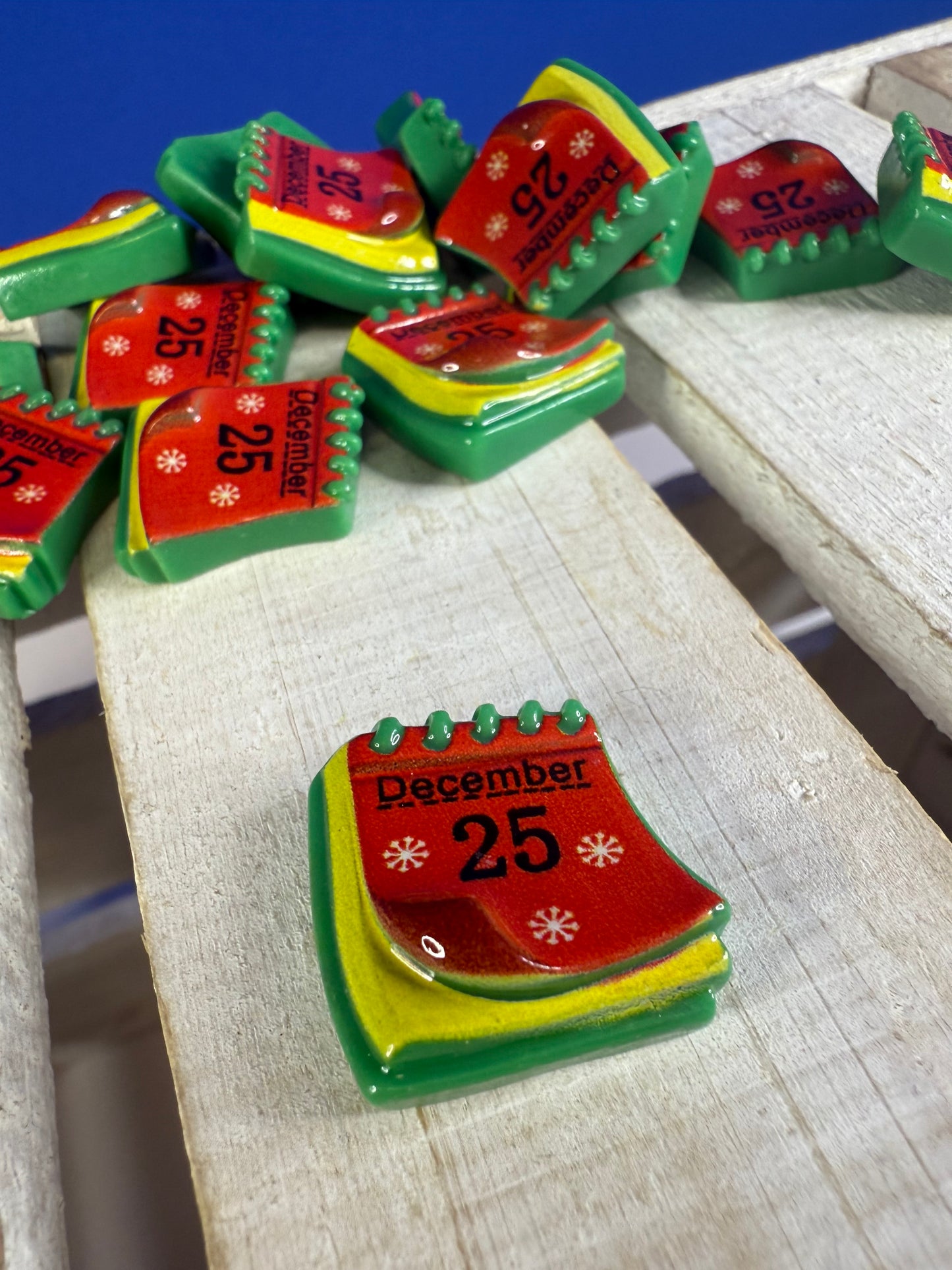 Miniature December 24 Calendar Trinket - Christmas theme minis