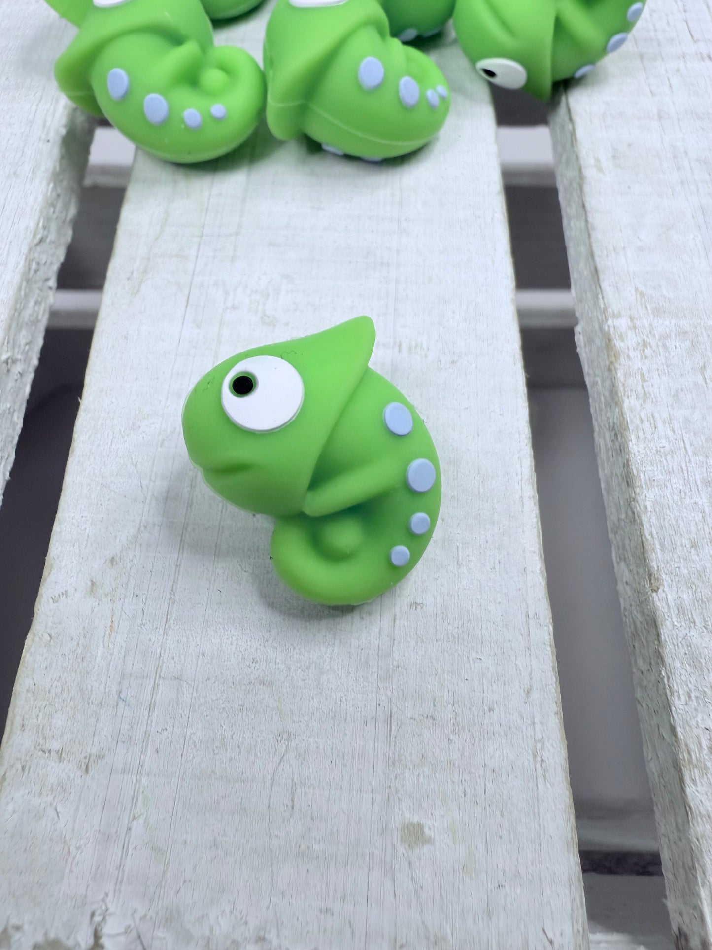 Mini Chameleon Figure Silicone Focal Bead - Mini Objects Speech Therapy Say and Play Trinkets Doodads