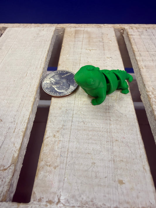 Mini Flexi Iguana Figurine | 3D Printed Fidget Toy for Speech Therapy Activities