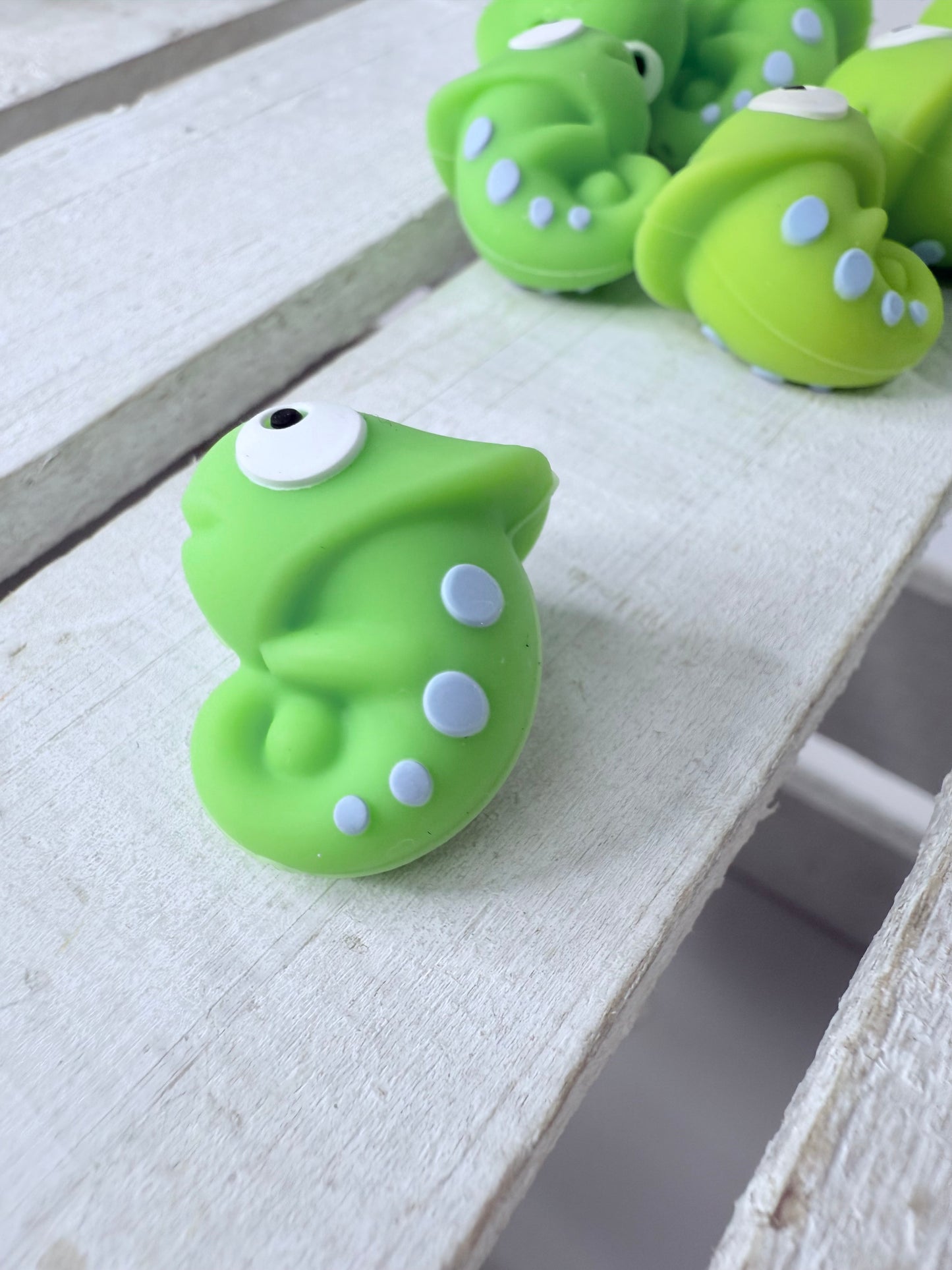 Mini Chameleon Figure Silicone Focal Bead - Mini Objects Speech Therapy Say and Play Trinkets Doodads