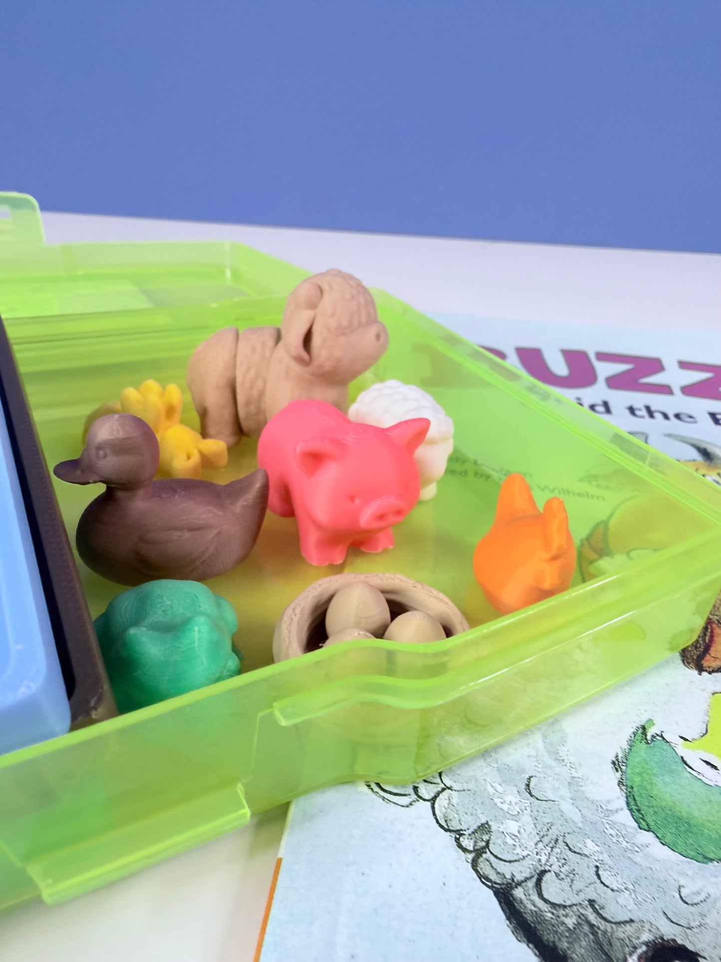 Buzz Said the Bee Book with Story Objects  – level one reader story retail with visuals- BOOK INCLUDED