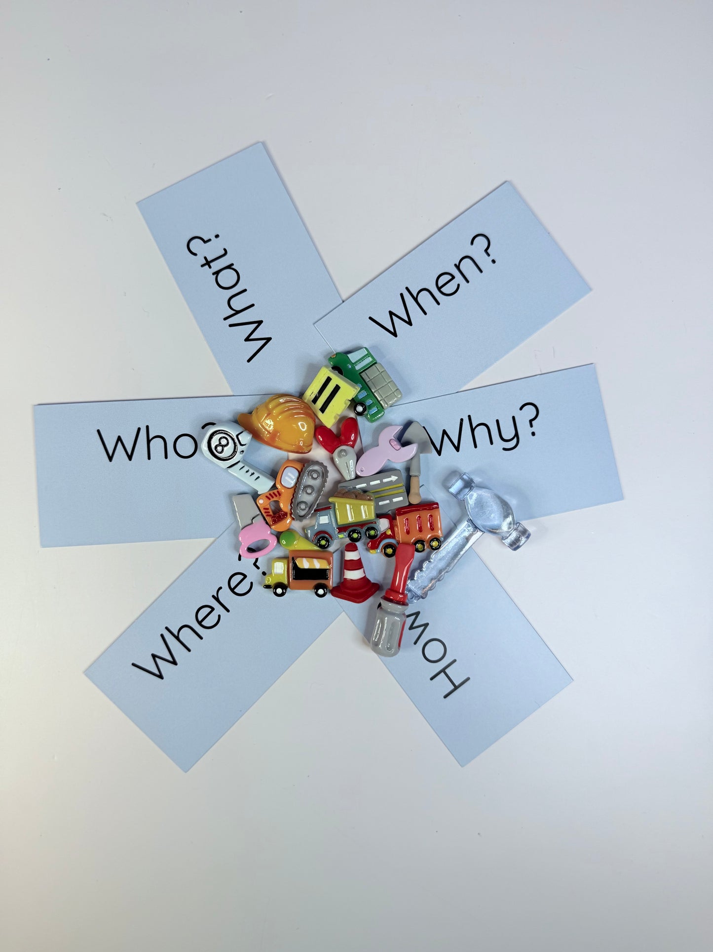 CONSTRUCTION theme Mini Objects with Question Cards- Theme Trinkets Speech Therapy
