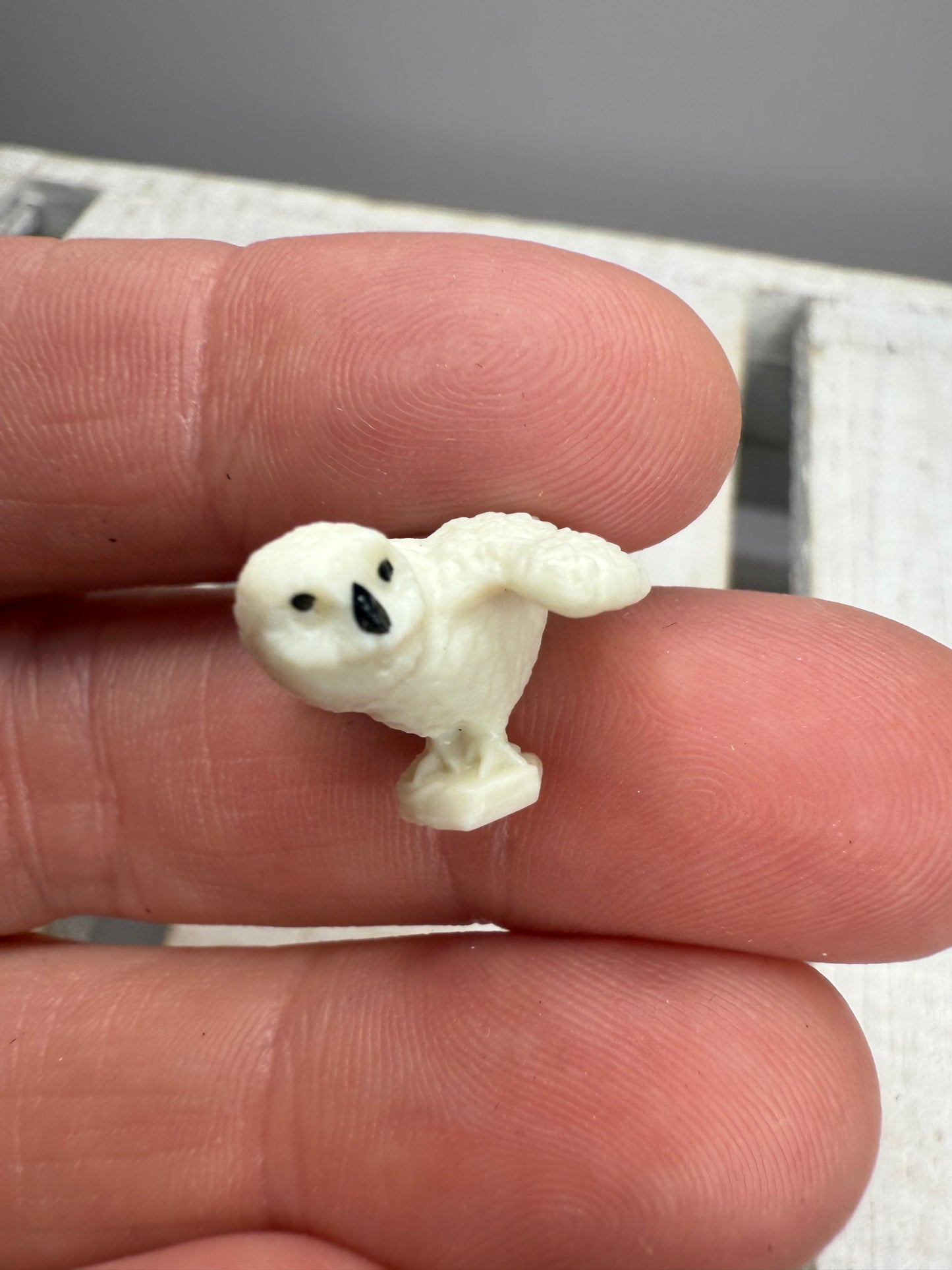 Miniature SNOW OWL Figurine – Tiny Animal for Dollhouse, Fairy Garden, Terrarium, Diorama, Forest Minis Speech Therapy Trinkets Say and Play