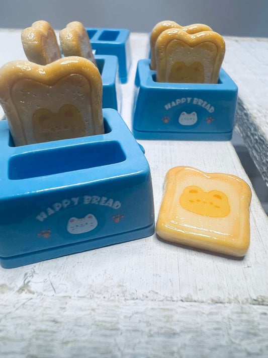 Miniature Toaster Trinket Kitchen Minis Dollhouse Toaster with Toast Minis for Speech Therapy Doodads