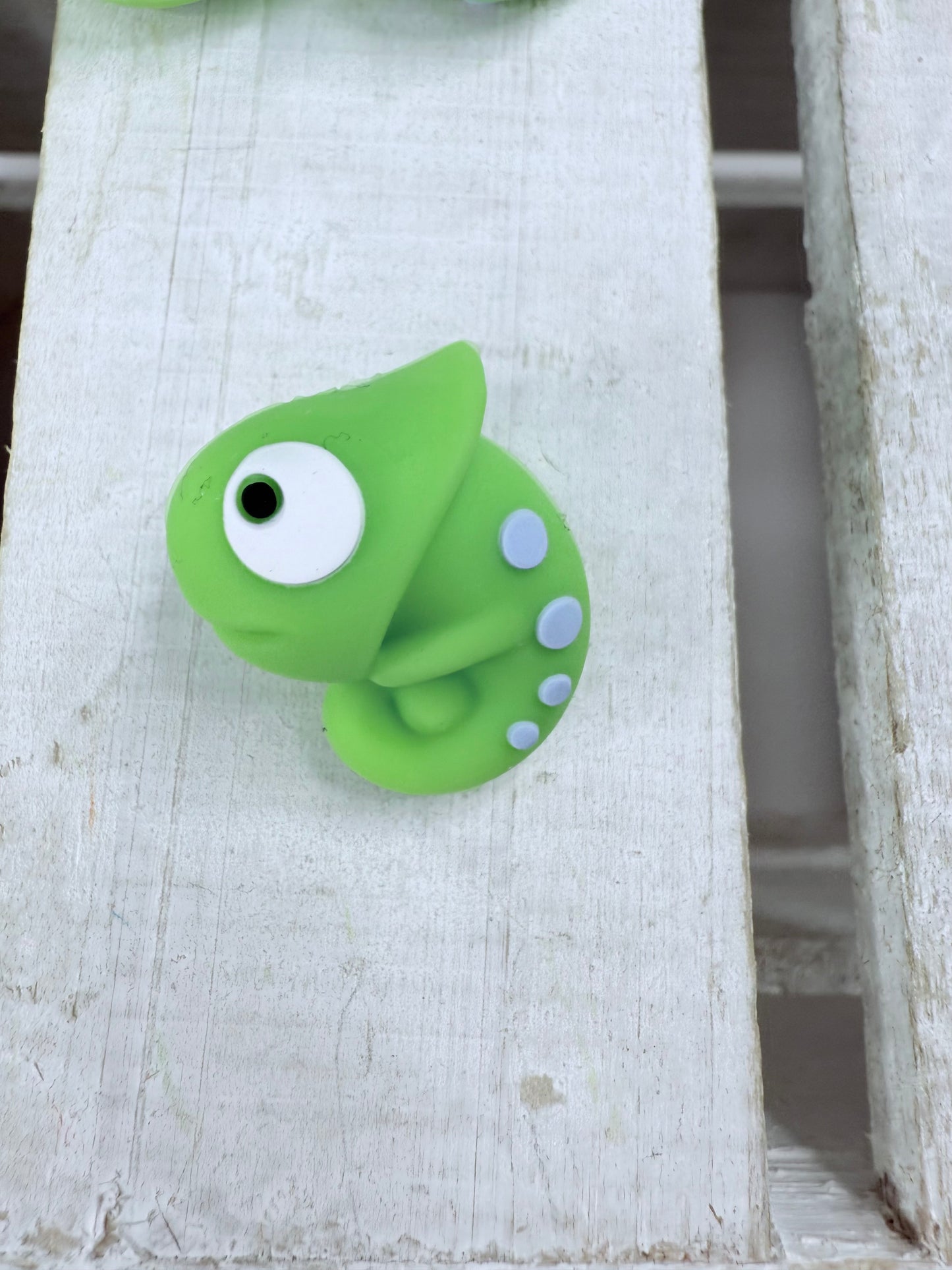Mini Chameleon Figure Silicone Focal Bead - Mini Objects Speech Therapy Say and Play Trinkets Doodads