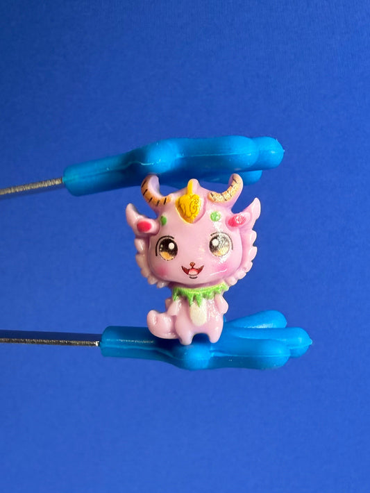 Mini DRAGON Objeto-Baratijas de Dragón-Terapia del Habla Mini Objetos-Objetos de Cuento de Hadas en Miniatura-Baratijas-Doodads-Resina Dragón Cabujón