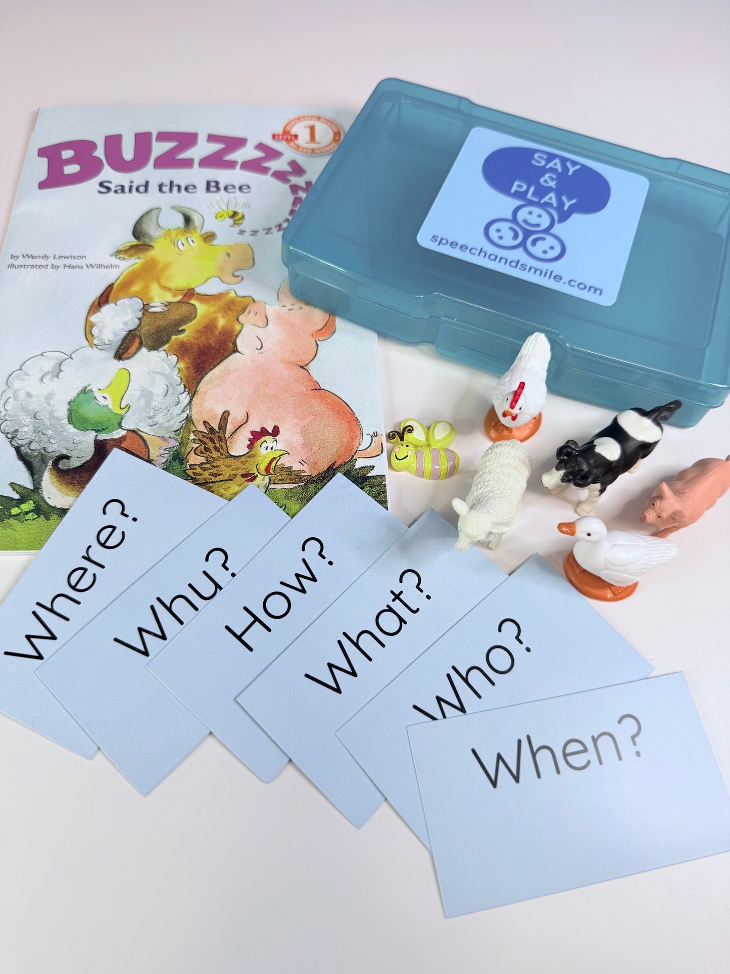 Buzz said the Bee Book with Mini Objects – Speech Therapy Story Props & Question Cards - BOOK INCLUDED Level 1 Reader