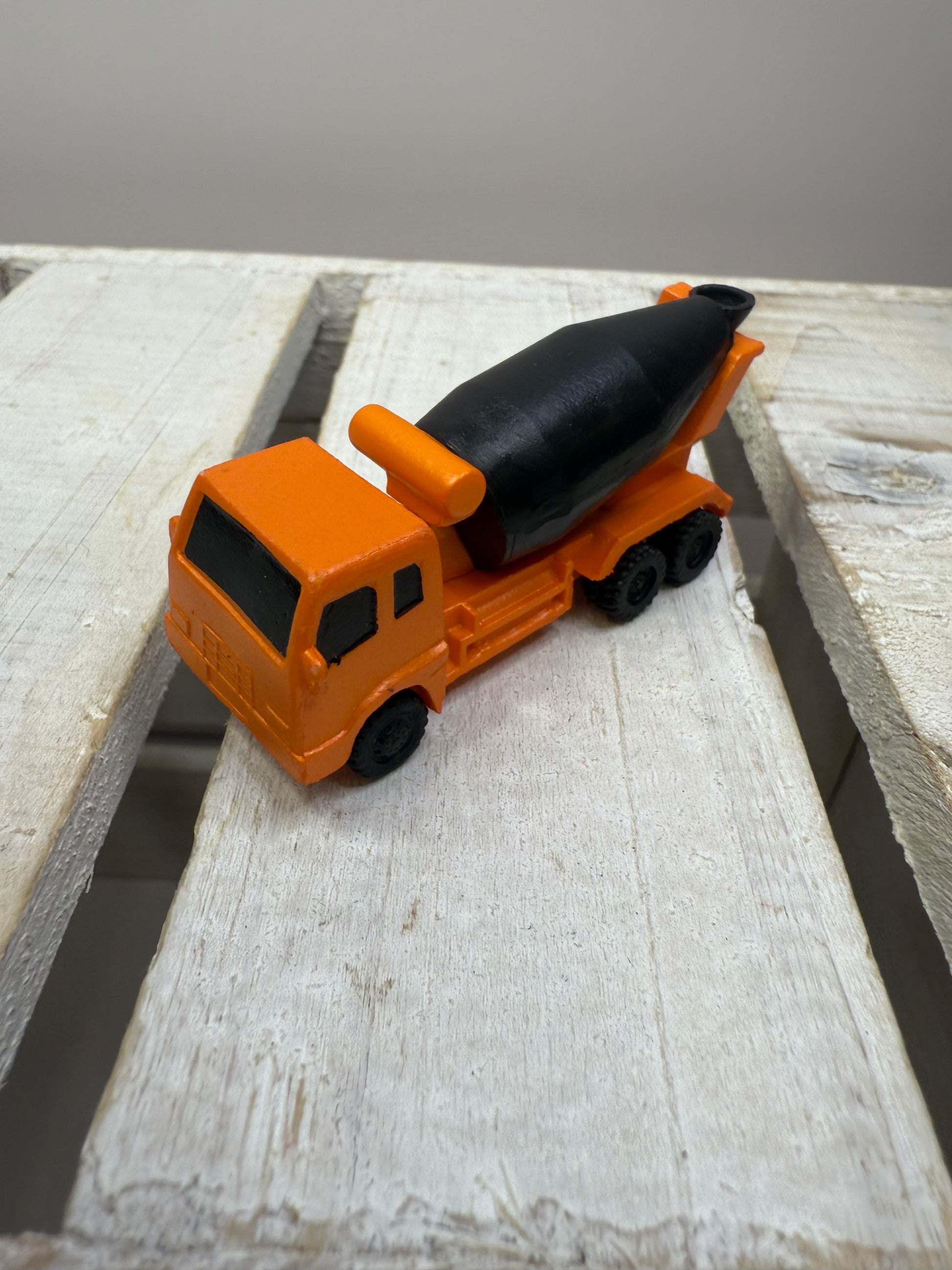 Mini Cement Truck Figurine – 2 Inch Realistic Construction Toy for Kids, Speech Therapy, Sensory Bins, Montessori Play Object