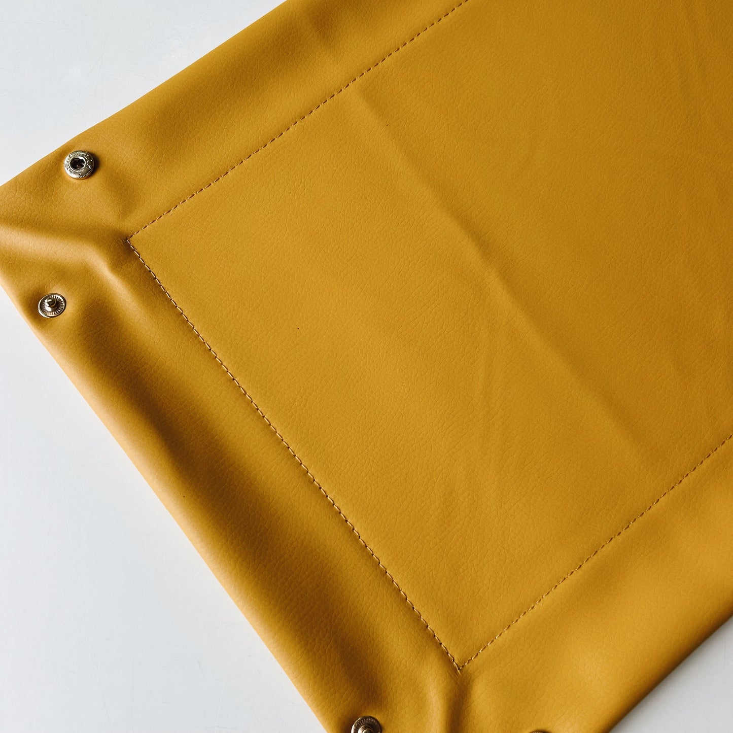 The Mini Mat for Mini Objects