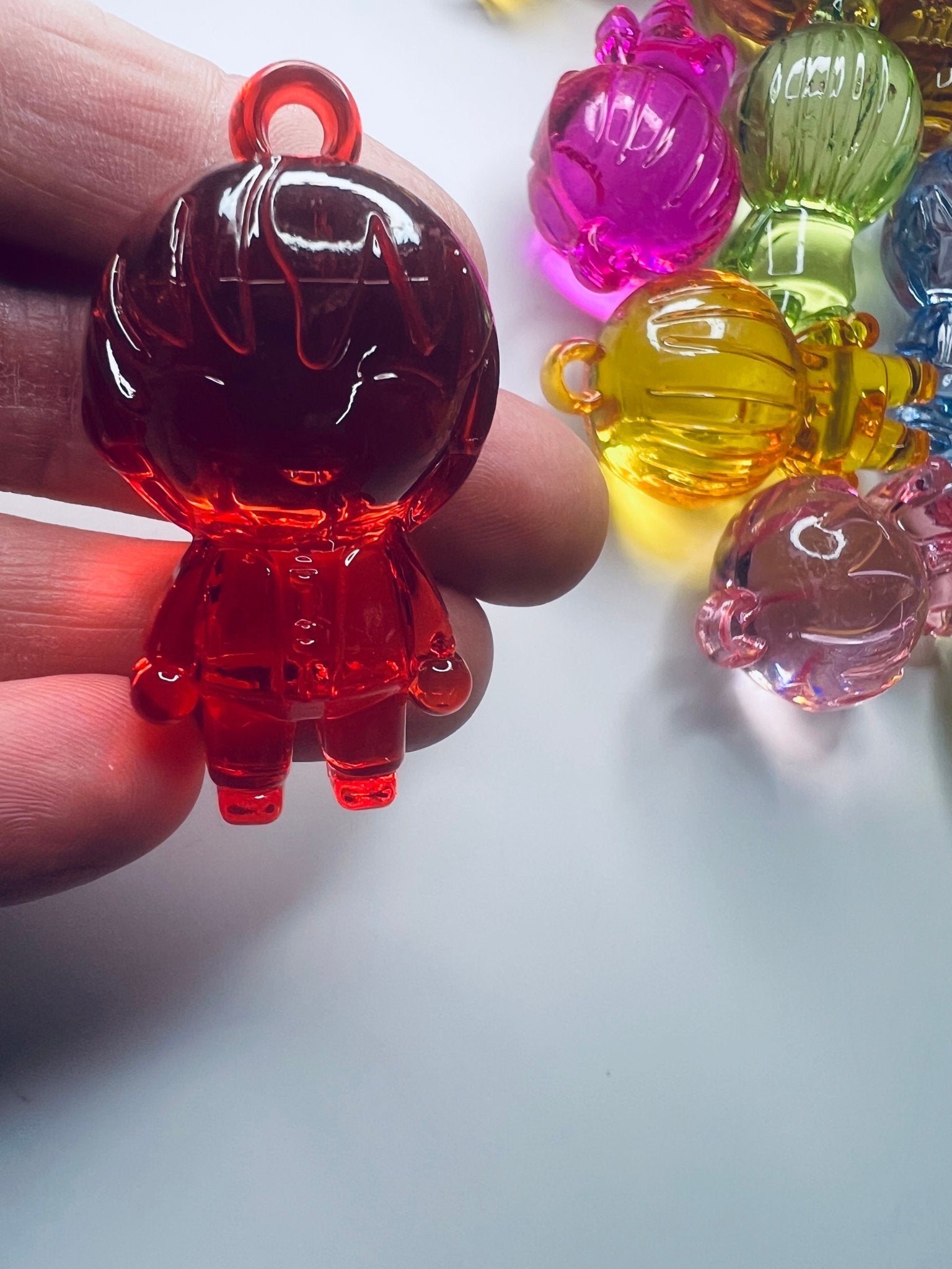 Acrylic Person Trinket Mini Objects Speech Therapy Story Prop Objects Miniature Person Charm Doodads - Speech and Smile