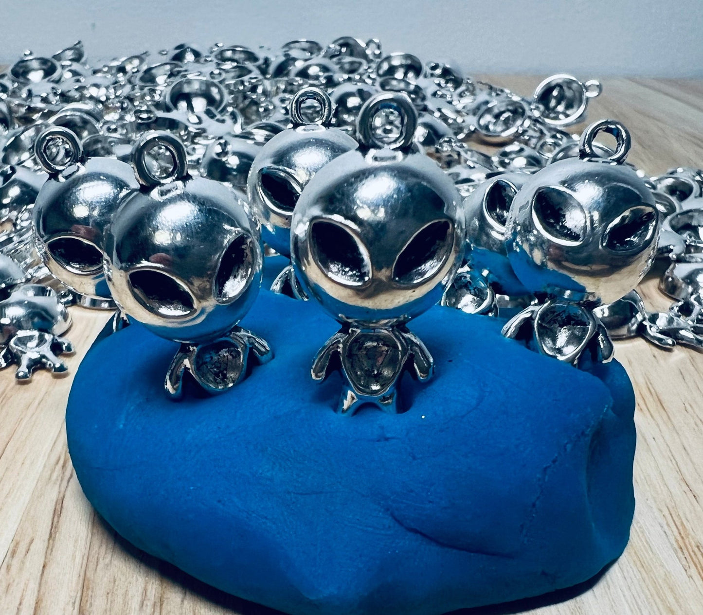 Alien Trinket - Mini Silver Alien Charms Space Theme Trinkets - Alien Charm - Speech Therapy Mini Objects - Space Trinkets - Speech and Smile