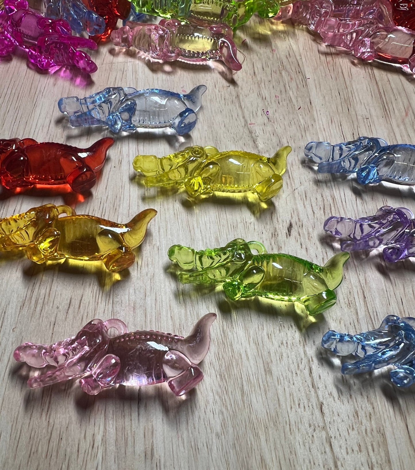 ALLIGATOR Object - Speech Therapy Mini Objects - Safari Theme Objects - Animal Trinkets - Doodads - Acrylic Alligator Charm - Crocodile Trinket - Speech and Smile