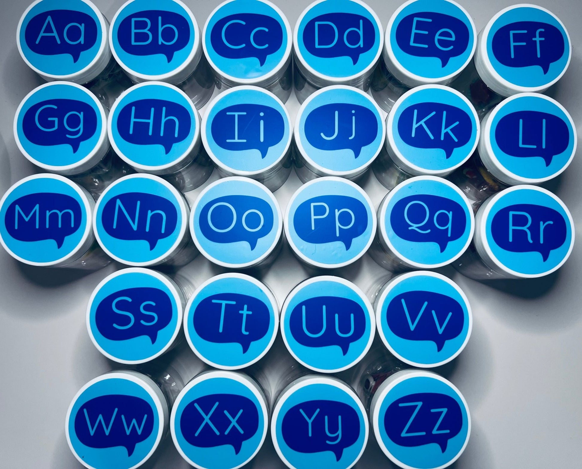 Alphabet Mini Objects Set in Jars – 7 Per Letter | Beginning Sounds Set | Montessori Sound Tubs | Speech Therapy Tools | Classroom Alphabet - Speech and Smile