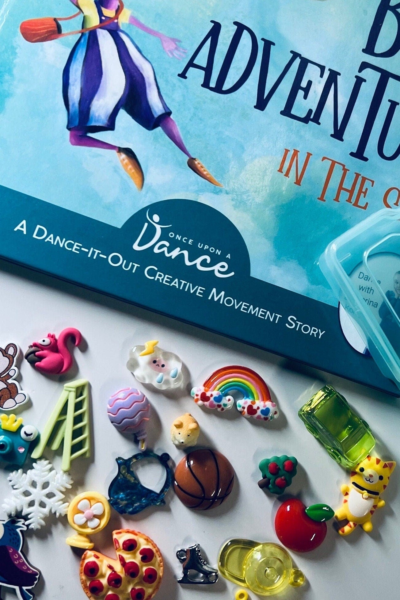 Belluna's Big Adventure in the Sky Movement Book Creative Book Story Objects Speech Therapy Book - Speech and Smile