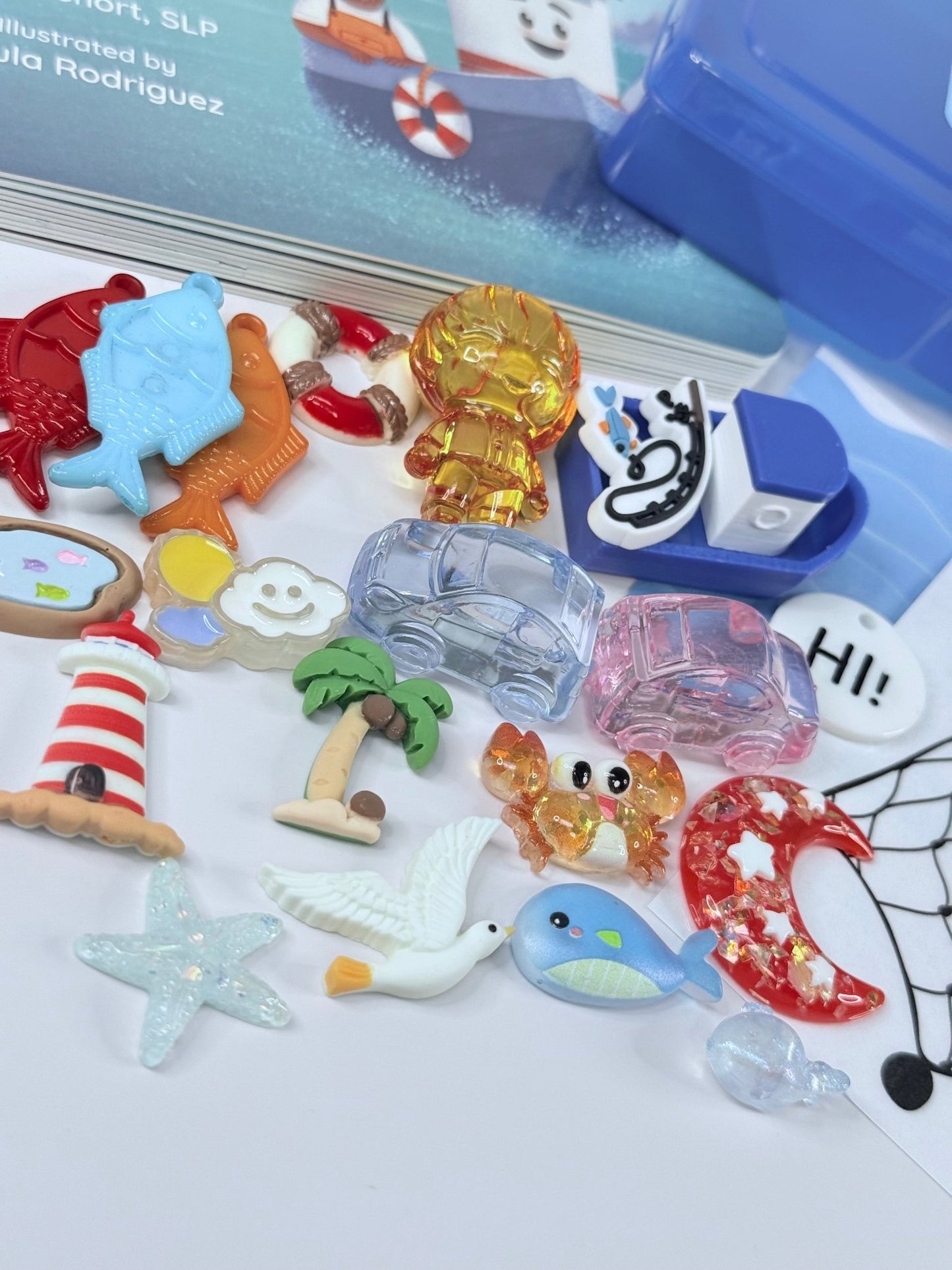 Bo the Boat Lift - the - Flap Book Companion Mini Objects Story Kit for Speech Therapy CVC Words | Preschool Language Play - Speech and Smile