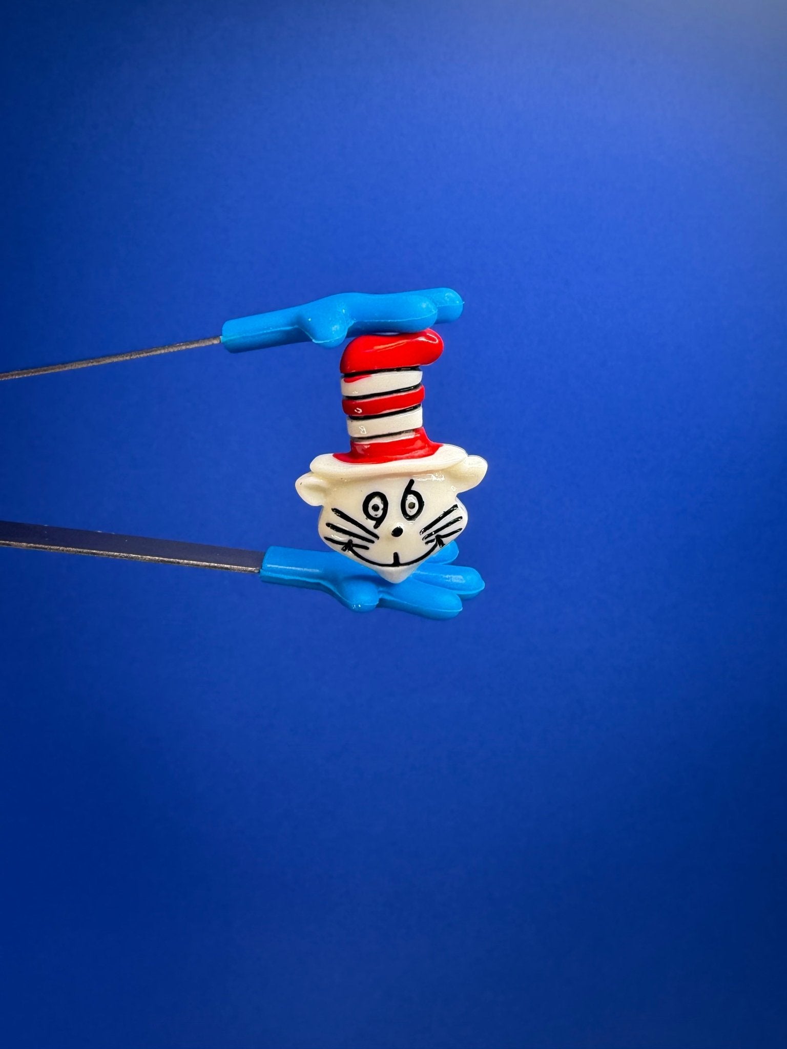 Cat in the Hat Mini Object - Dr Suess Trinkets - Rhyme Objects - Speech Therapy Mini Objects - Speech and Smile