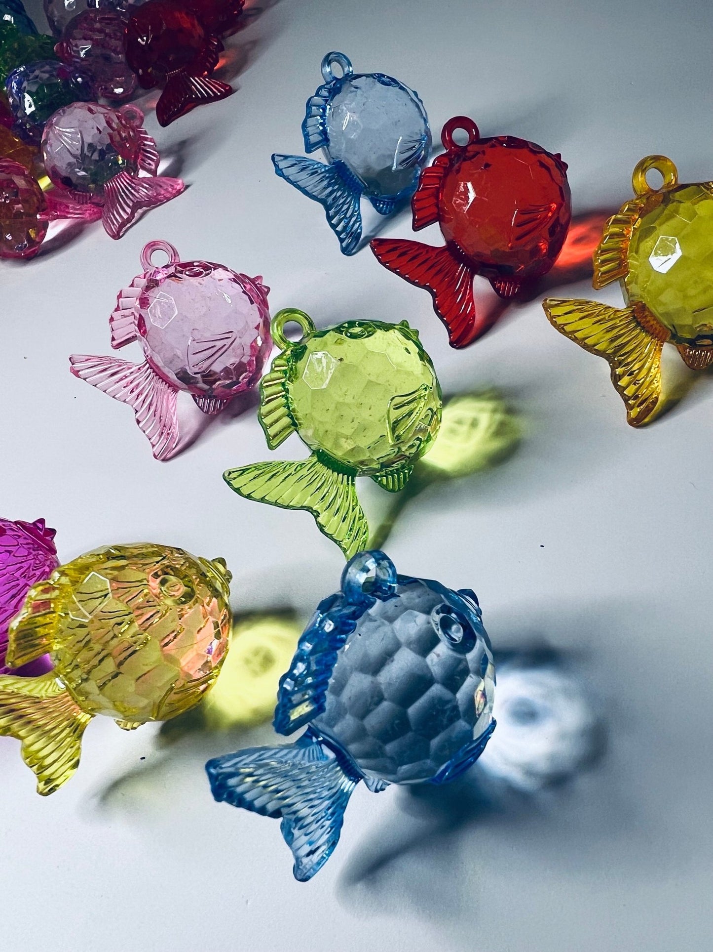 Colorful Goldfish Trinkets - Fish Mini Objects Speech Therapy - Acrylic Fish Trinkets - Ocean Trinkets - Doodads - Miniature Goldfish - Speech and Smile