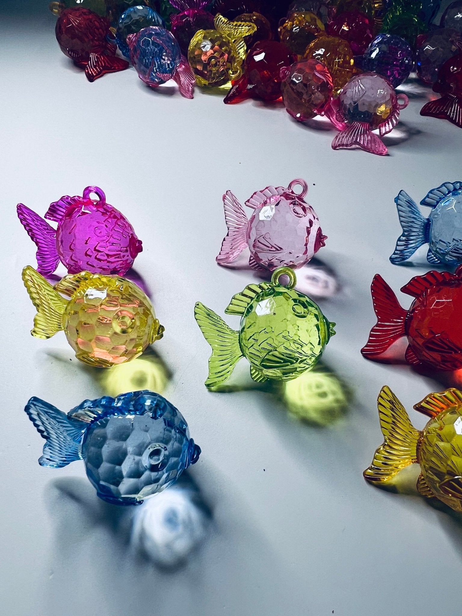 Colorful Goldfish Trinkets - Fish Mini Objects Speech Therapy - Acrylic Fish Trinkets - Ocean Trinkets - Doodads - Miniature Goldfish - Speech and Smile