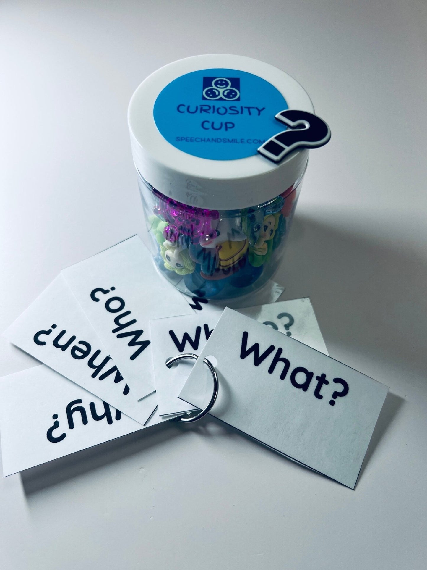 Curiosity Cup - THEME Trinkets and Kinetic Sand Cup Mini Objects - Speech and Smile