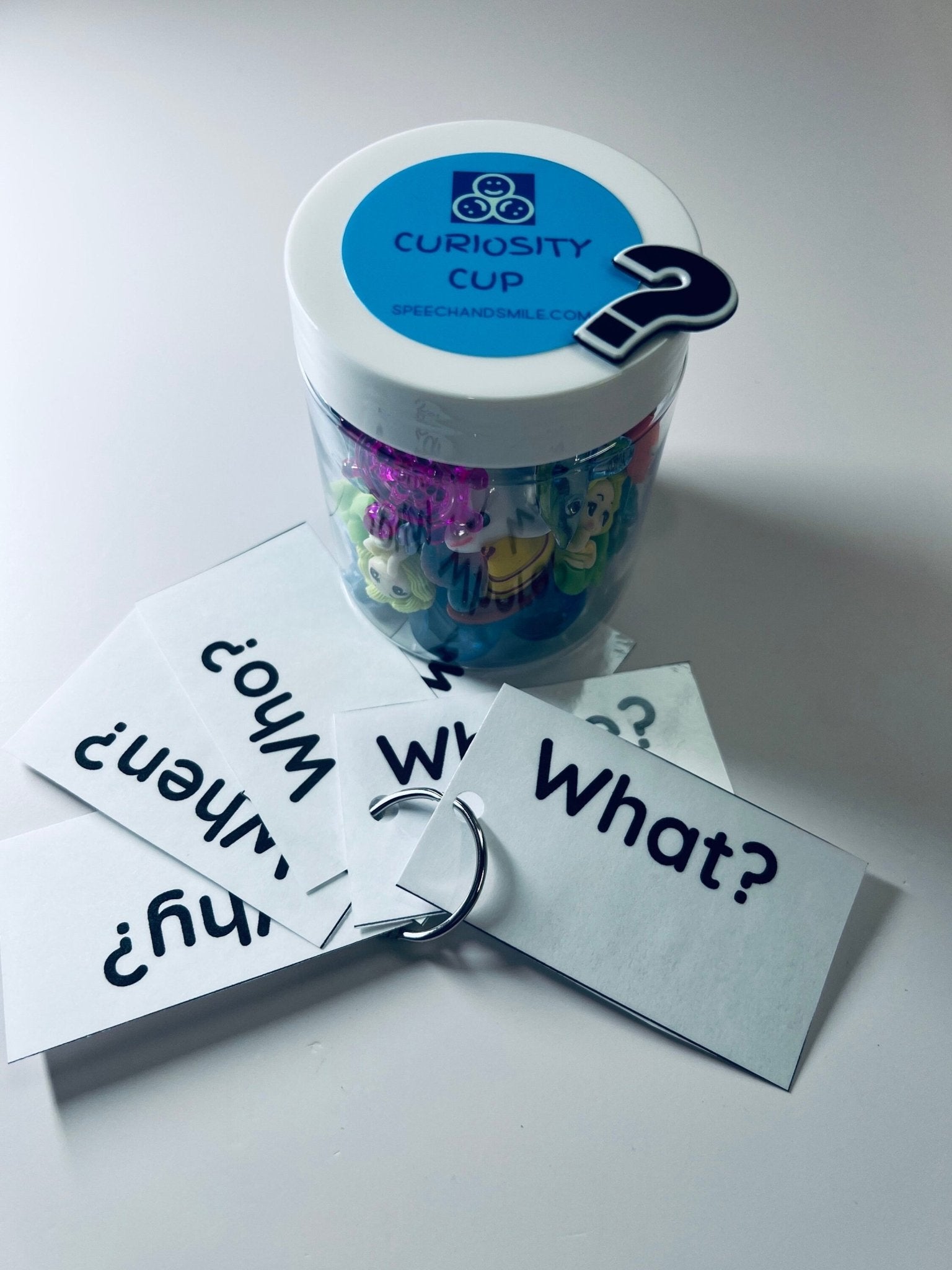 Curiosity Cup - THEME Trinkets and Kinetic Sand Cup Mini Objects - Speech and Smile