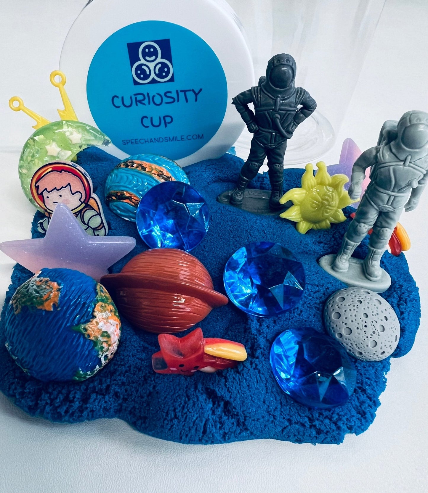 Curiosity Cup - THEME Trinkets and Kinetic Sand Cup Mini Objects - Speech and Smile