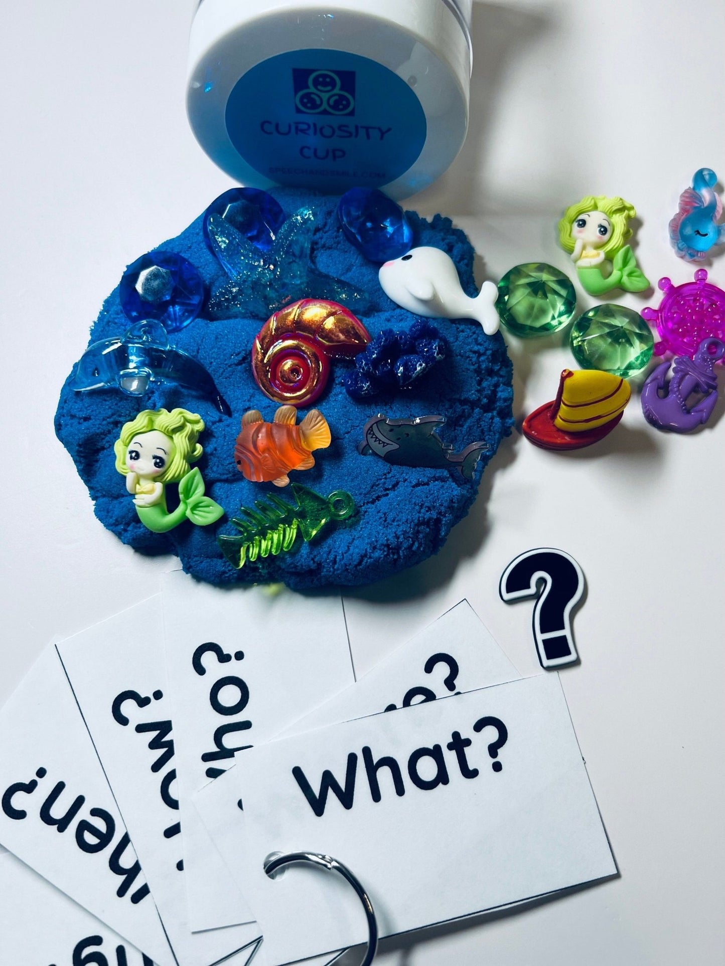 Curiosity Cup - THEME Trinkets and Kinetic Sand Cup Mini Objects - Speech and Smile
