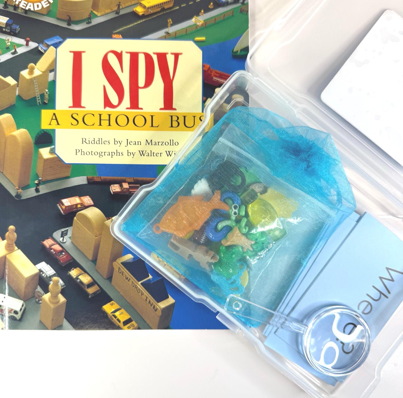 I Spy Story Kit Mini Objects Speech Therapy - INCLUDES BOOK Level One Reader Book Companion Activity I Spy Trinkets - Speech and Smile