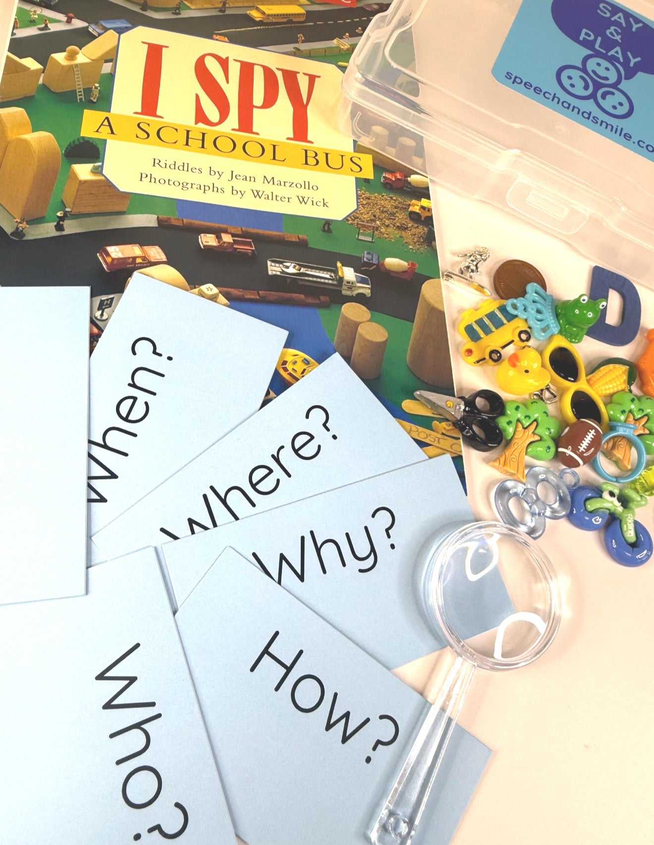 I Spy Story Kit Mini Objects Speech Therapy - INCLUDES BOOK Level One Reader Book Companion Activity I Spy Trinkets - Speech and Smile
