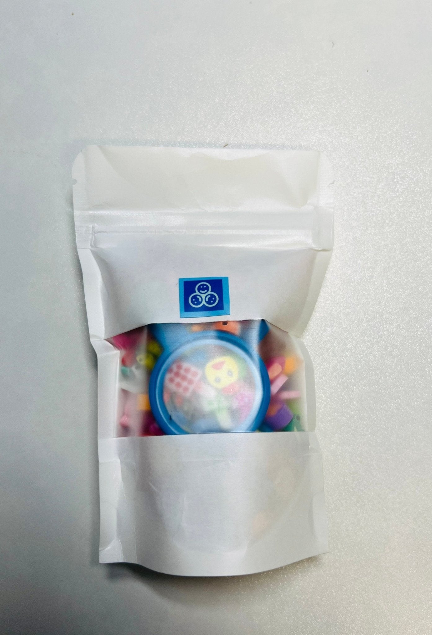 I SPY Trinkets – Mini Objects for Sensory Bins Speech Therapy I Spy Micro Minis - Speech and Smile