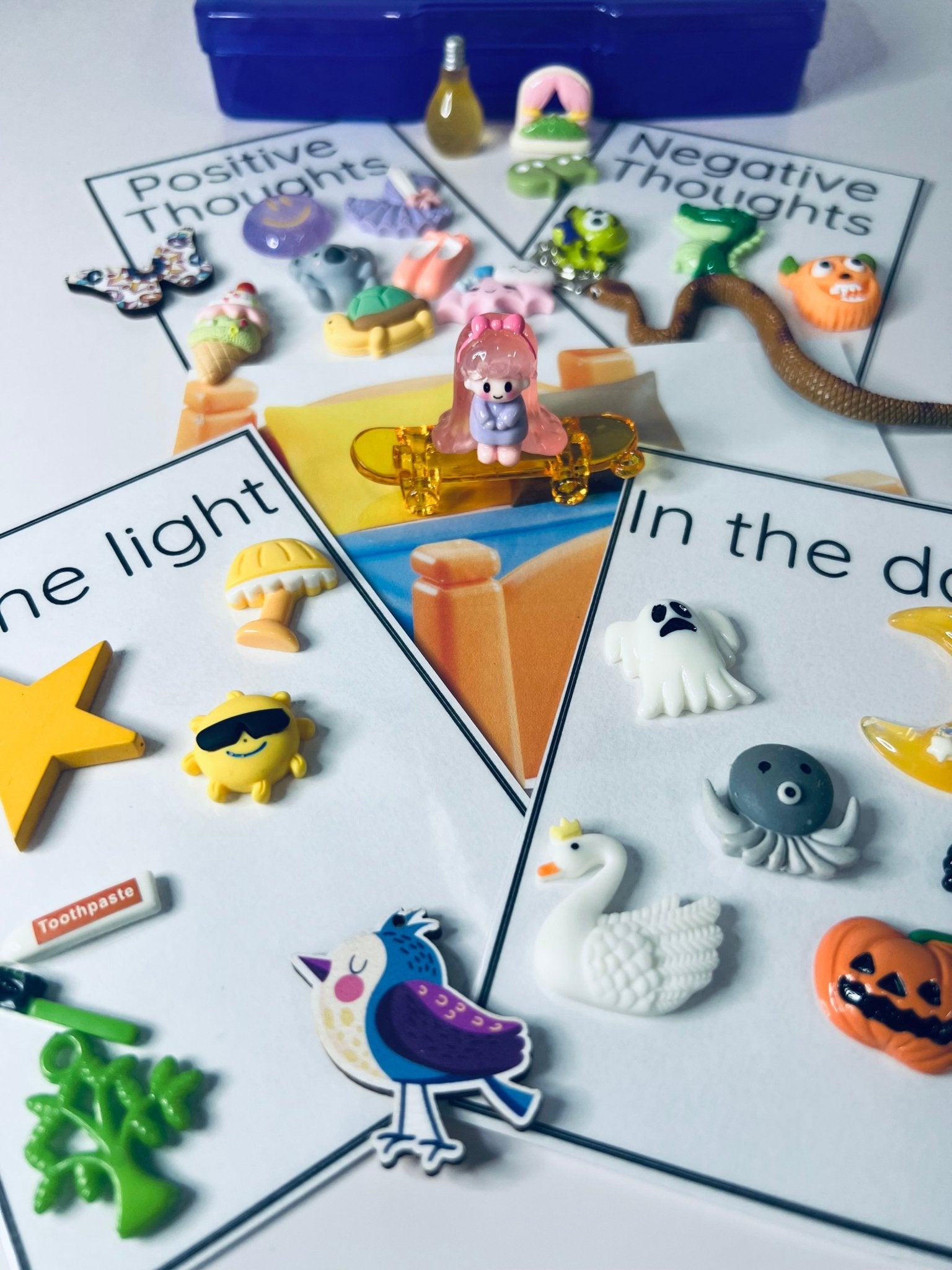 Imagine That Story Kit Mini Objects BOOK INCLUDED Speech Therapy Mini Objects Therapist Tool Box Power of the Mind Control Book - Speech and Smile