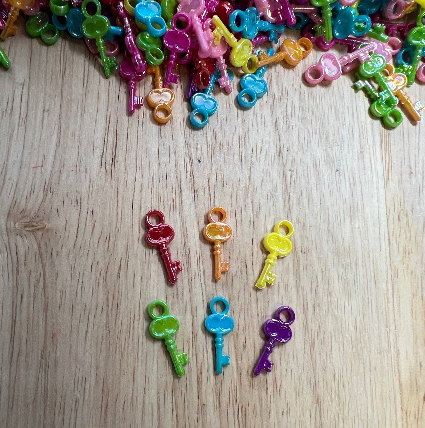 KEYS Mini Object - Speech Therapy Mini Objects - HOUSE Theme Trinkets - Key Mini Objects - I Spy Objects - Dollhouse Miniatures Trinkets - Speech and Smile