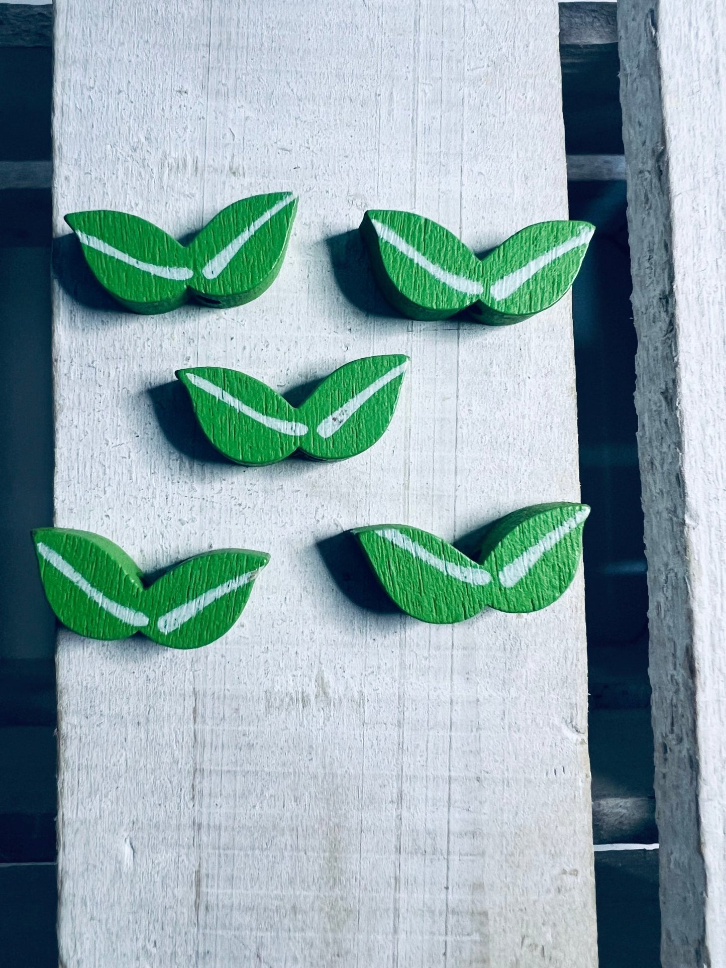 Leaf Beads 5 Wood Beads Green Leaf Painted Wood Beads Nature mini objects trinkets Doodads Alphabet objects for Letter L - Speech and Smile