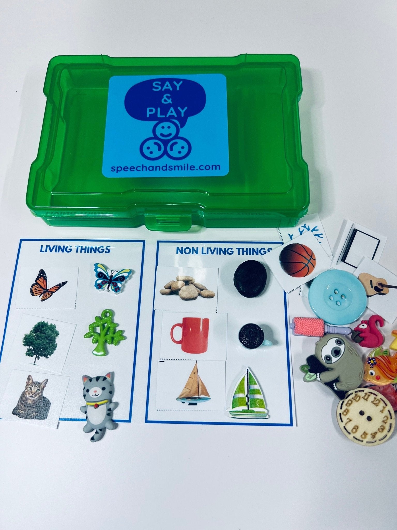 LIVING NONLIVING Preschool SCIENCE Task Box with Mini Objects - Sort Pictures and Miniature Objects - Speech Therapy Task Box - Mini Object - Speech and Smile