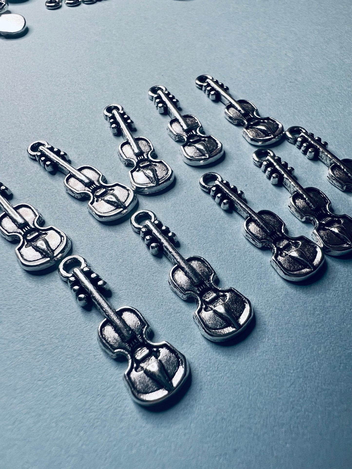 MICRO Miniature Double Base - Mini Violins - Silver Violin Charm - Bag of 5/10 Mini Violins - I Spy Objects - Mini Objects Speech Therapy - Speech and Smile